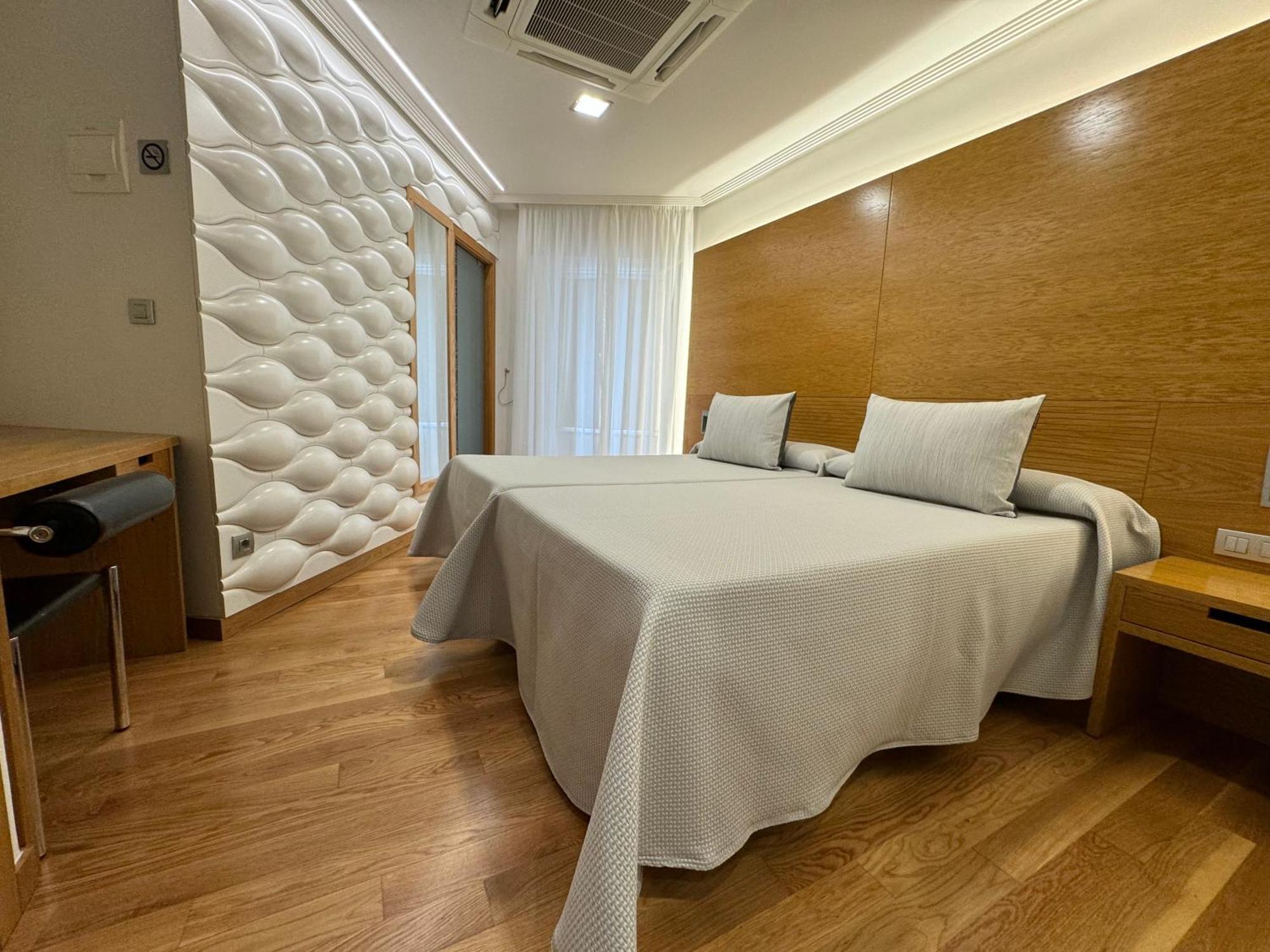 Hotel Lino Vigo Luaran gambar