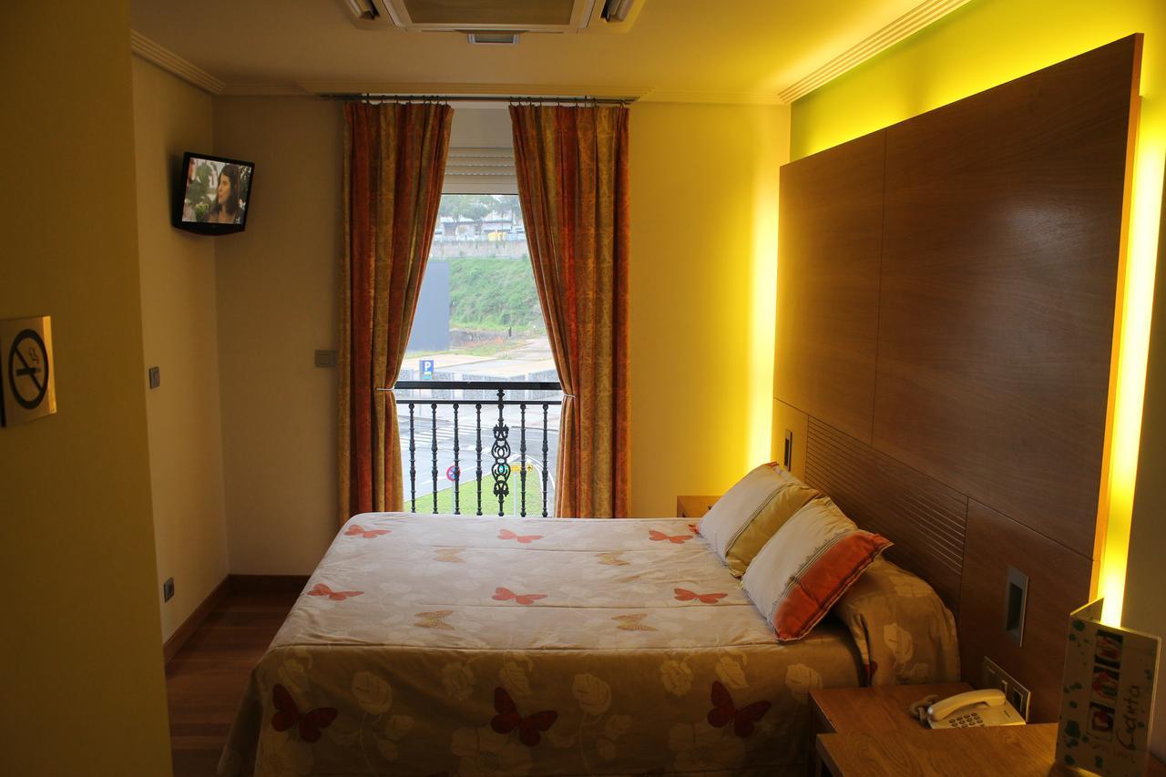 Hotel Lino Vigo Luaran gambar
