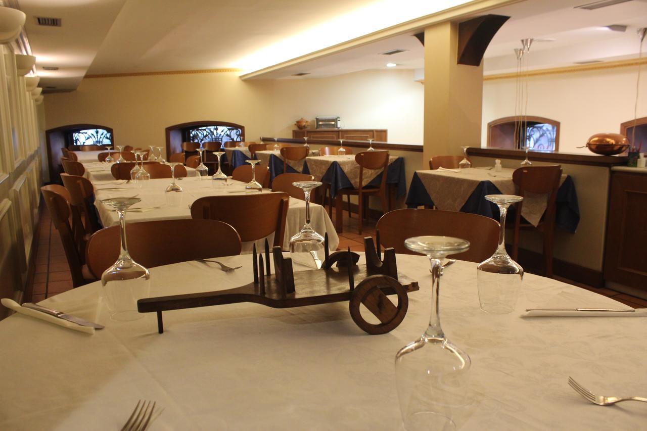 Hotel Lino Vigo Luaran gambar