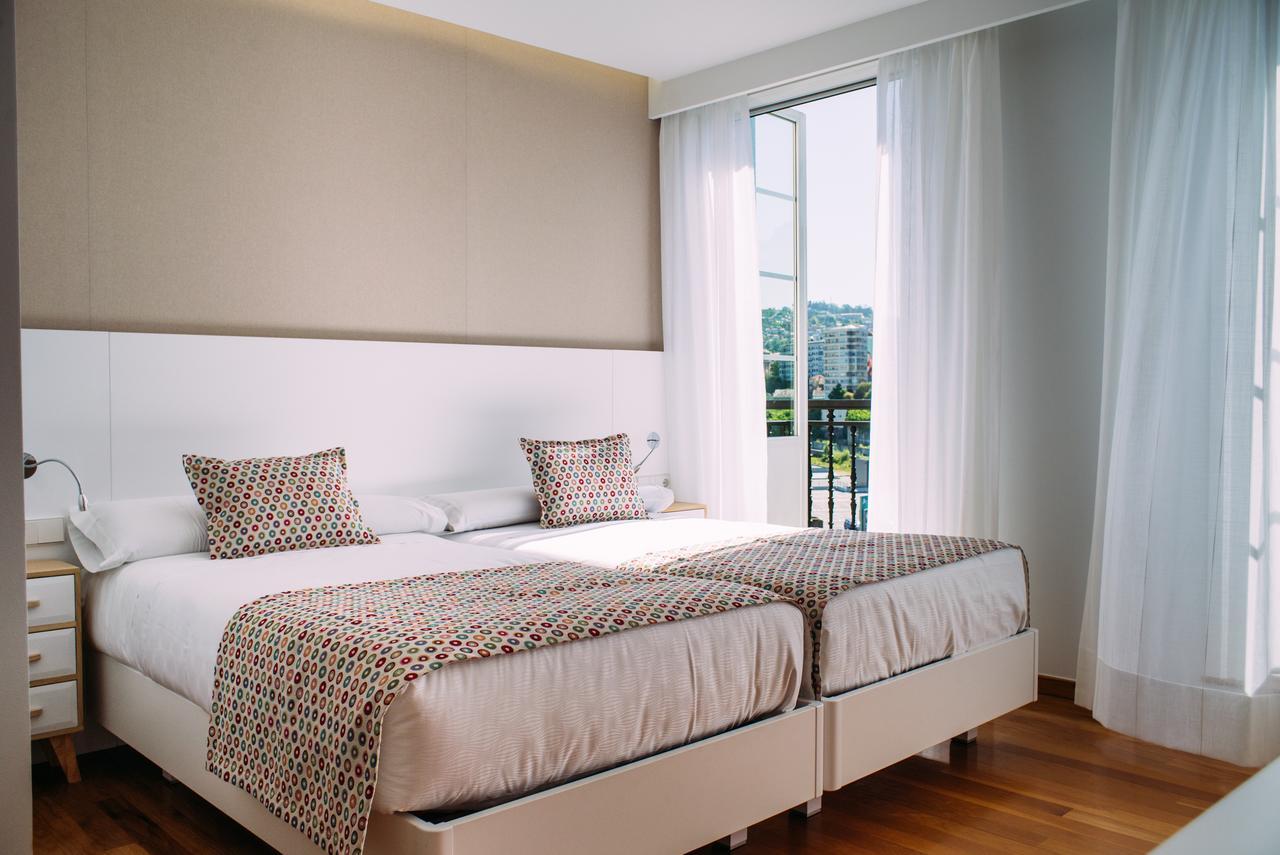 Hotel Lino Vigo Luaran gambar